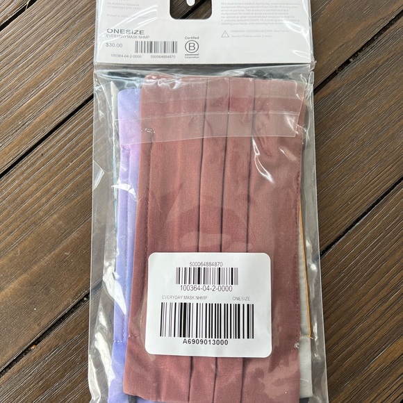 Athleta masks- never worn, never opened! 5 pack - Picture 3 of 3